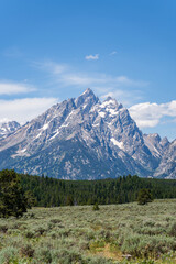 Fototapeta na wymiar The rocky peaks of the Grand Teton mountain range near Jackson Hole, Wyoming