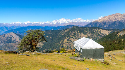 Fototapeta na wymiar Chopta, Uttarakhand - Beautiful view of Himalayas which can be seen from Chopta