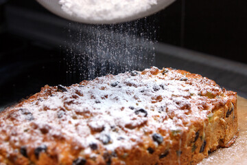 Dresdner Christstollen