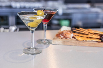 special toasting cocktails at wedding reception 