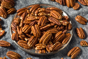 Raw Brown Oranic Pecan Nuts