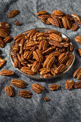 Raw Brown Oranic Pecan Nuts