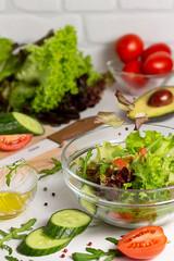 salad with avocado and tomatoes