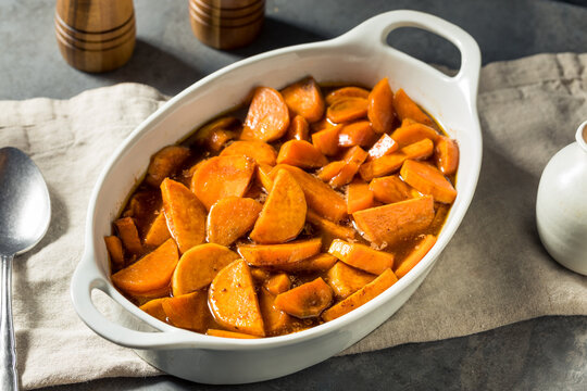 Homemade Thanksgiving Candied Yams