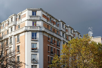 Old architecture in the Boulevard de Charonne. Paris 20th arrondissement - obrazy, fototapety, plakaty