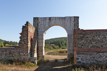 Fototapeta na wymiar Ruins of Ancient Roman fort of Sostra, Bulgaria