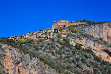 Fototapeta premium Alquezar Rio Vero Sierra de Guara Huesca