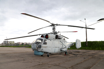 Fototapeta na wymiar military transport helicopter at the airport
