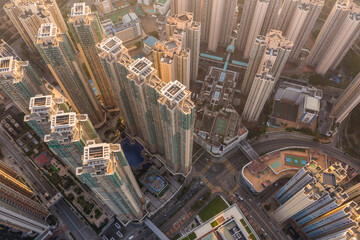 Fototapeta premium Top view of Hong Kong city under sunset