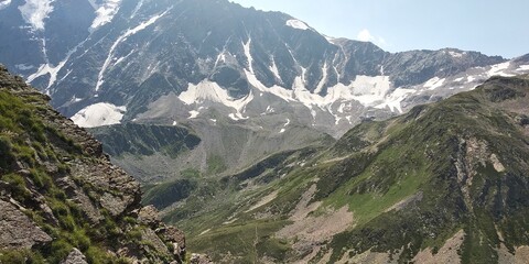 view of the mountains