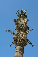 Fototapeta na wymiar Historic Pillar in Porto - Portugal 