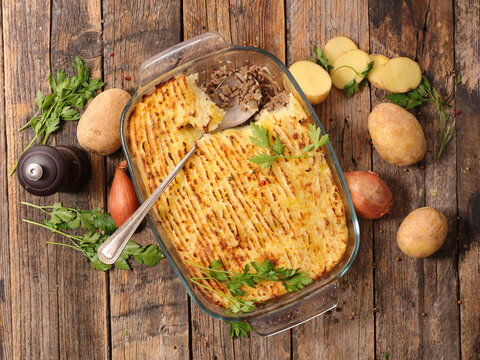 hachis parmentier- french dish with mashed potato and minced beef