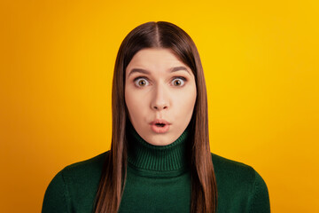 Speechless crazy excited funny lady look camera open mouth isolated on yellow background