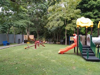 Obraz na płótnie Canvas park with games for children