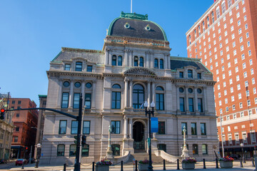 Providence City Hall was built in 1878 with Second Empire Baroque style at Kennedy Plaza at 25 Dorrance Street in downtown Providence, Rhode Island RI, USA. - obrazy, fototapety, plakaty