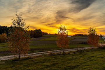 Jesienny zachód słońca, powiat nowosądecki