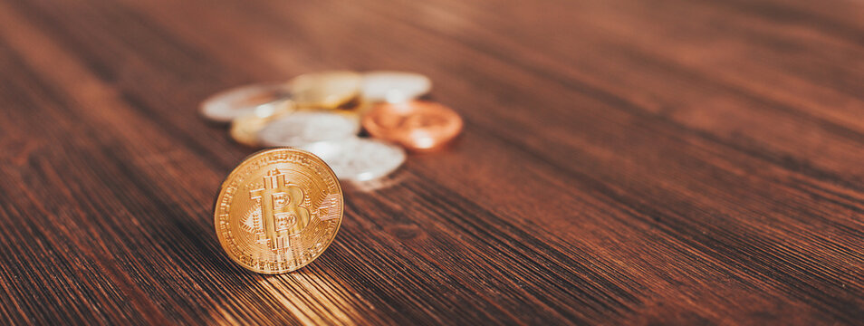 Banner web Bitcoin. Crypto coin. Moneta digitale 