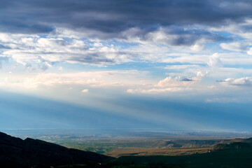 Fototapeta premium sunlight through the sky