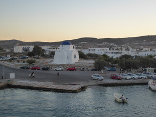 Paros