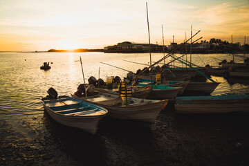 sunset in the gulf of california in the port LA REFORMA ANGOSTURA SINALOENSE TIERRA DEL EVERA © Roberto