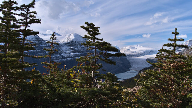 Moräne Bilder Durchsuchen 33,786 Archivfotos, und