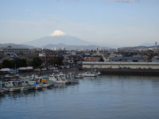 静岡の用宗漁港から望む富士山 風景写真 日本
Mount Fuji from Mochimune Fishing Port in Shizuoka Landscapes Photos Japan