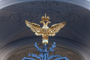 An armorial figure in the form of an eagle, which is located on the gates of the Hermitage in St. Petersburg