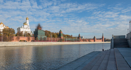 Autumn day near the Moscow Kremlin on the Moskva River