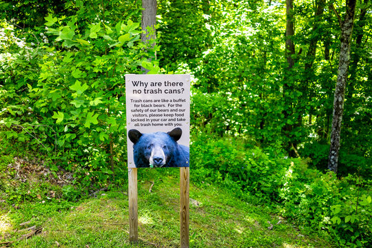 Seven Devils, USA - June 4, 2021: Sign At Otter Falls Trail For Trash Free Park And Cans Are Not Provided Due To Problems With Black Bears Eating