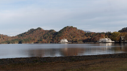 Fototapeta premium lake in autumn
