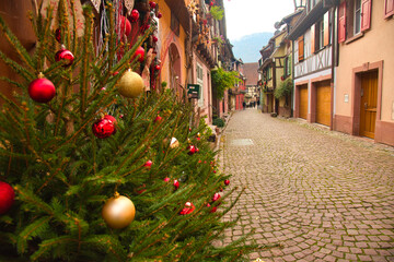Kaysersberg im Elsass zur Weihnachtszeit
