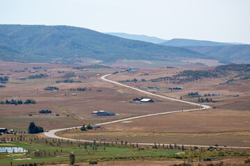 Obraz premium winding road in a valley, Colorado, USA