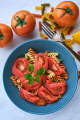 Vegetable pasta salad with tomato