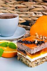 delicja, ciastka, deser, jedzenie, słodki, płyta, ciasto, czekolada, krem, przepyszny, przekąska, biszkopt, owoc, pieczone, delikatesowy, swiezy, kawa, pomarańcza, mięta, świąteczny, święta © yanek