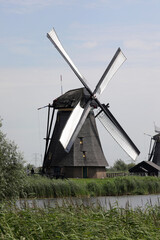 Fototapeta na wymiar Kinderdijk - Niederlande 