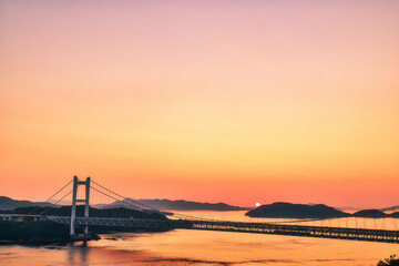 瀬戸大橋の夕景