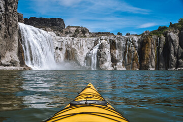 Kayaking on the Snake River in Twin Falls Idaho © Alisha