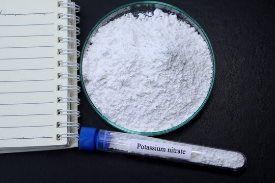 Potassium nitrate powder is used in laboratory