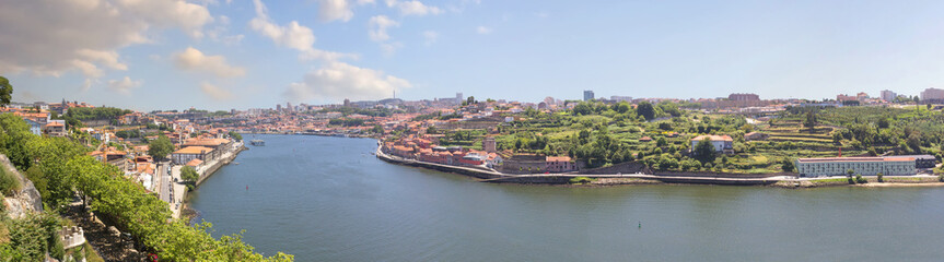 Fototapeta na wymiar View of the Douro River from the Cristal Palace Gardens or Jardins do Palaio de Cristal. Porto, Portugal