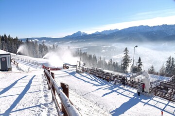 góry, zima, śnieg, Tatry, Zakopane, naśnieżanie stoków narciarskich,  - obrazy, fototapety, plakaty