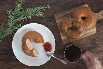 ベーグル｜俯瞰｜手有り