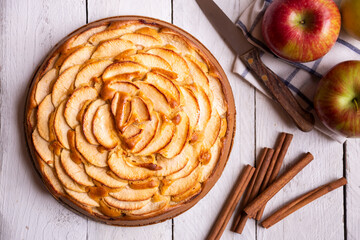 Apple pie, sweet homemade dessert with fresh apples and cinnamon