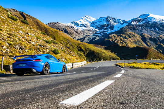 car at a road at the Grossglockner Mountain
