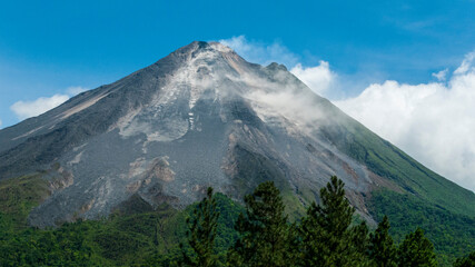 Der Vulkan Arenal ist einer der aktivsten Vulkane unserer Erde. © Heiko Köhrer-Wagner