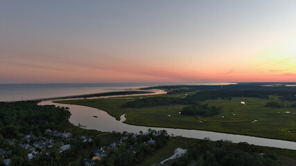 Obraz premium Coastal Tributary Dusk