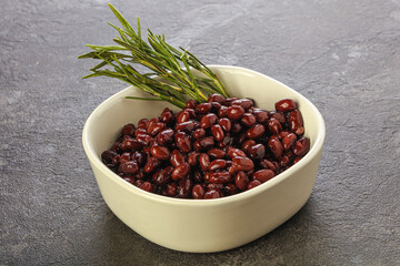 Vegan cuisine - black kidney in the bowl