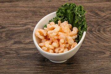 Small unshelled shrimps in the bowl