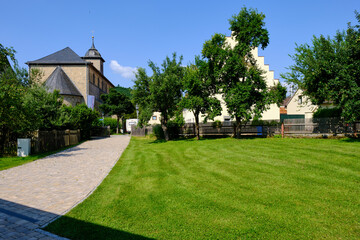 Fototapeta na wymiar Kloster Wechterswinkel, Gemeinde Bastheim, Biosphärenreservat Rhön, Landkreis Rhön-Grabfeld, Unterfranken, Franken, Bayern, Deutschland