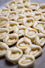 Raw tortellini pasta