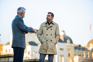 Fototapeta premium Having a conversation with the mask on